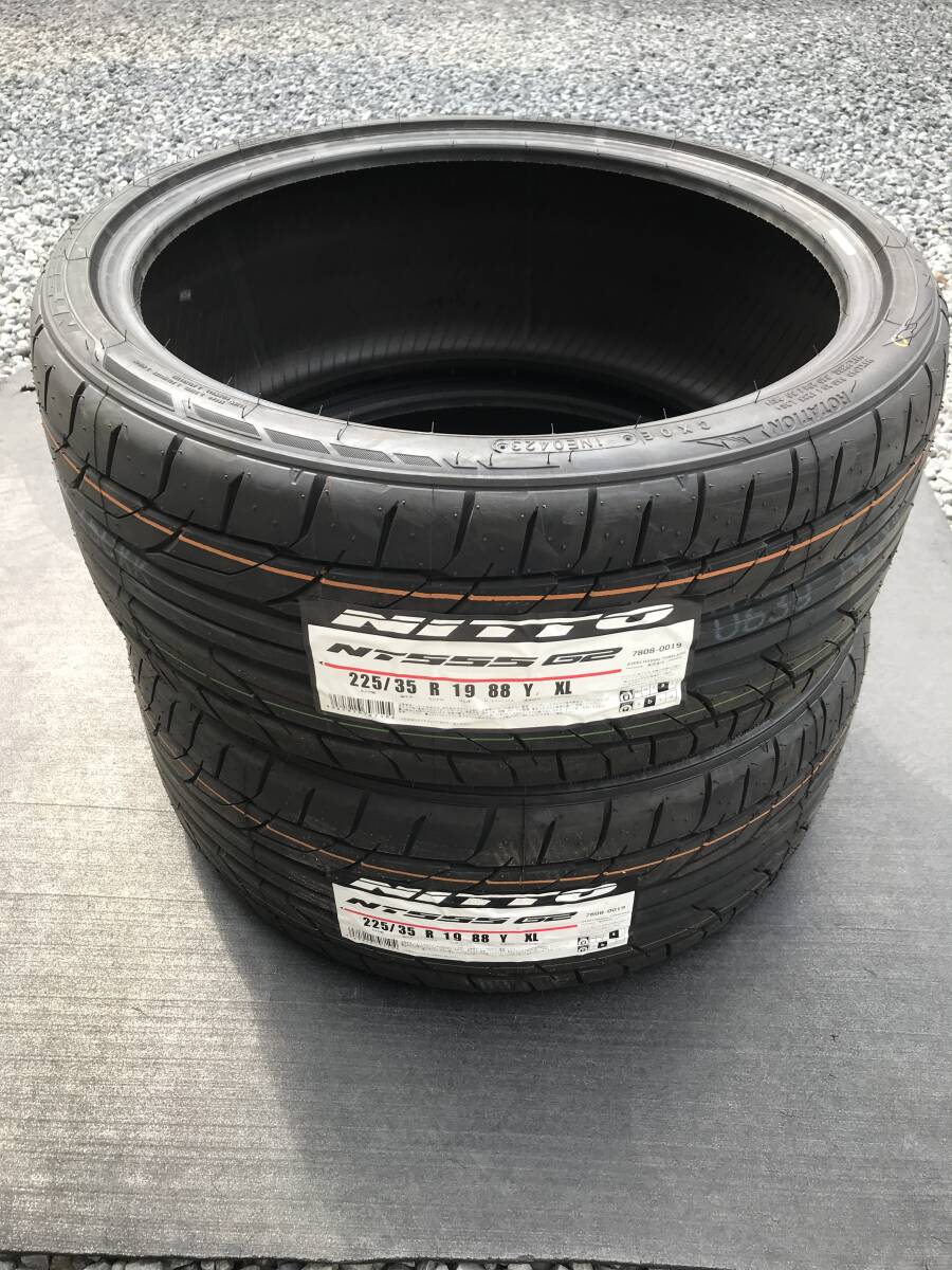 トーヨー TOYO ニットー NITTO NT555 G2 225/35R19 88 Y XL 新品 タイヤ 2本の画像1