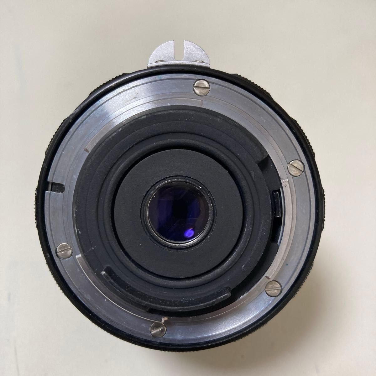 ニコン　NIKKOR-H  F3.5.  28㎜広角単焦点レンズ　ケンコーMC-1 52㎜フィルター、前後レンズキャップ付き