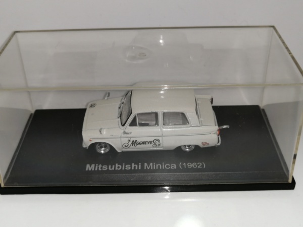 1/43 Norev Mitsubishi Minica (1962) modified aluminium deep rim lowdown modified Minica chin spoiler Mooneyes decal custom asheto