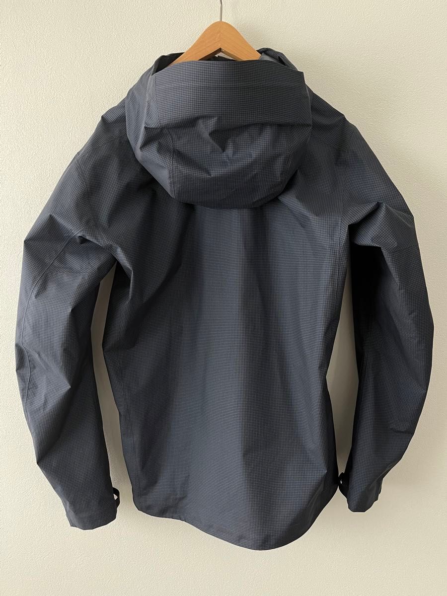 新品 アークテリクス ARC'TERYX Beta LT Jacket Hadron ベータ 新品 アークテリクス ARC'TERYX Beta LT Jacket Hadron ベータ