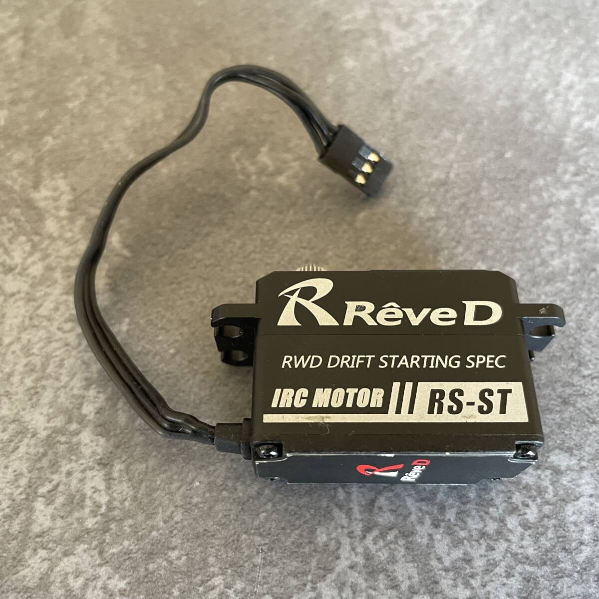 ＊使用期間少＊ ReveD RS-ST RWDドリフト専用 ハイトルク デジタルサーボ（Rave D レーヴD）の画像1