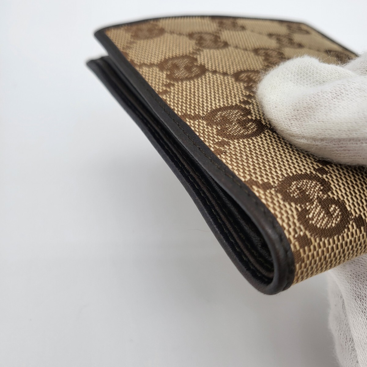 GUCCI グッチ キャンバス 2つ折り財布 折り財布 財布 GG GUCCI グッチ キャンバス 2つ折り財布 折り財布 財布 GG