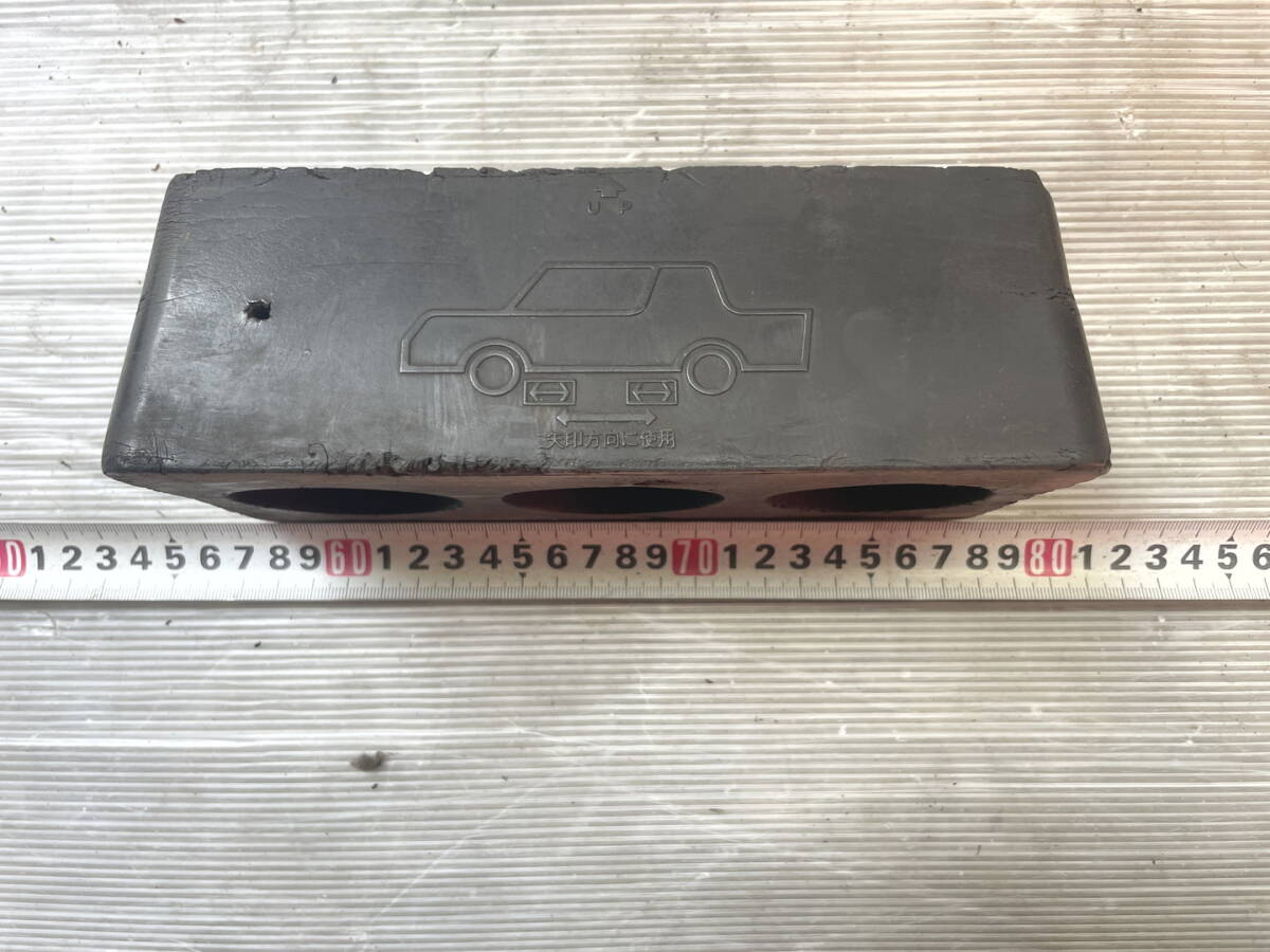 11158 中古 リフトパッド 4個セット スギヤス ビシャモン リフトアタッチメント 受けゴム サイドシル 受け台 トータス ファンタス テーブルの画像4