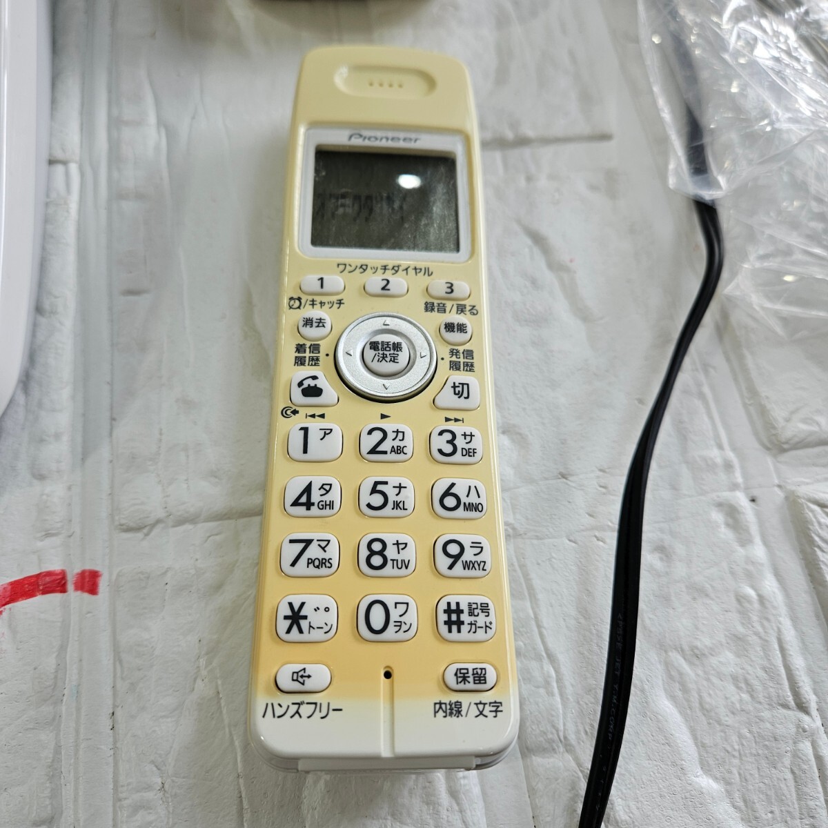 【美品】 Pioneer　コードレス留守番　TF-SE10S-W　電話機　子機　楽々コードレスホン　中古　コレクション_画像8
