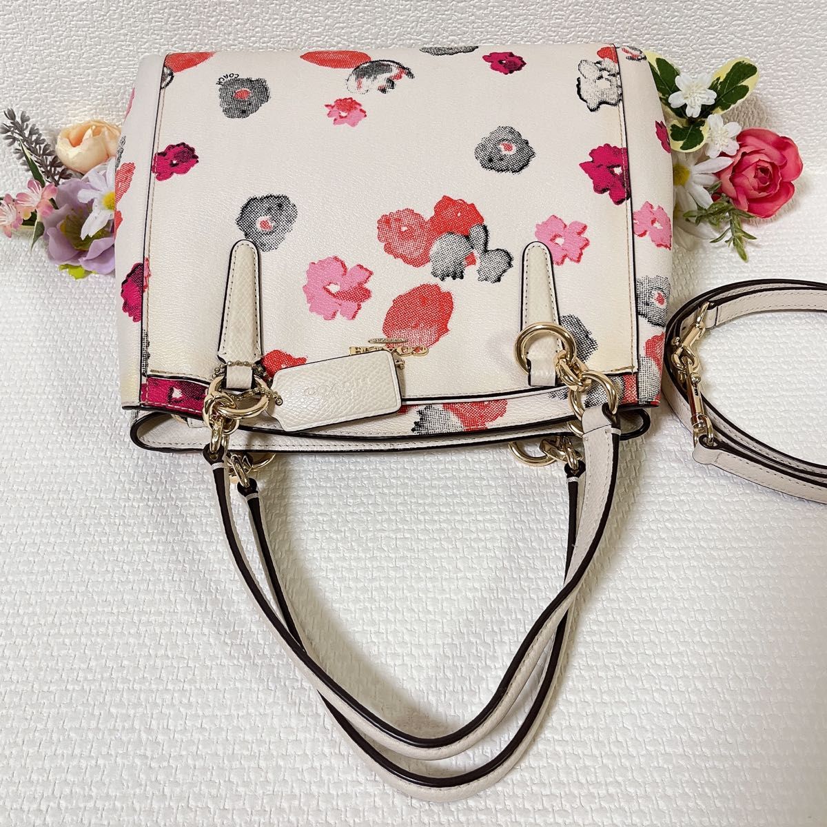 COACH コーチ ショルダーバッグ 2way ハンドバッグ 斜め掛け COACH コーチ ショルダーバッグ 2way ハンドバッグ 斜め掛け