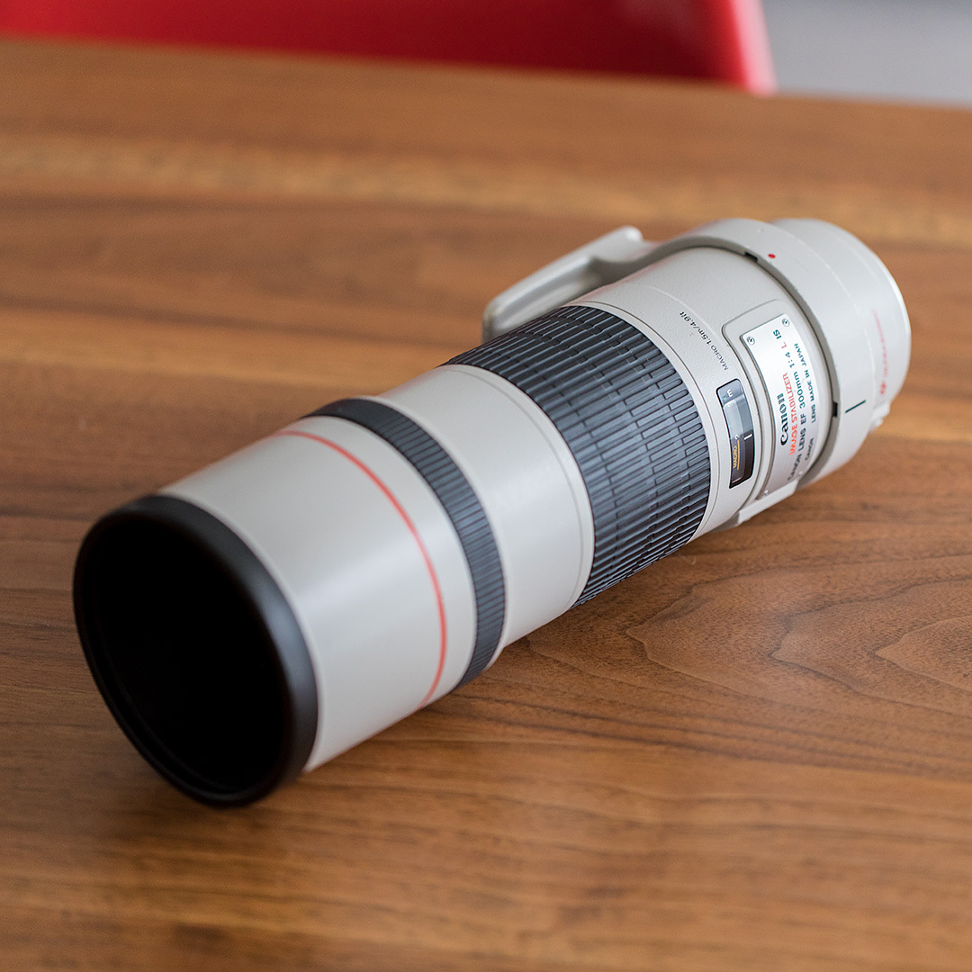 Canon キャノン EF300mm F4L IS USM 大口径 単焦点望遠レンズ キヤノン EFマウント の画像1