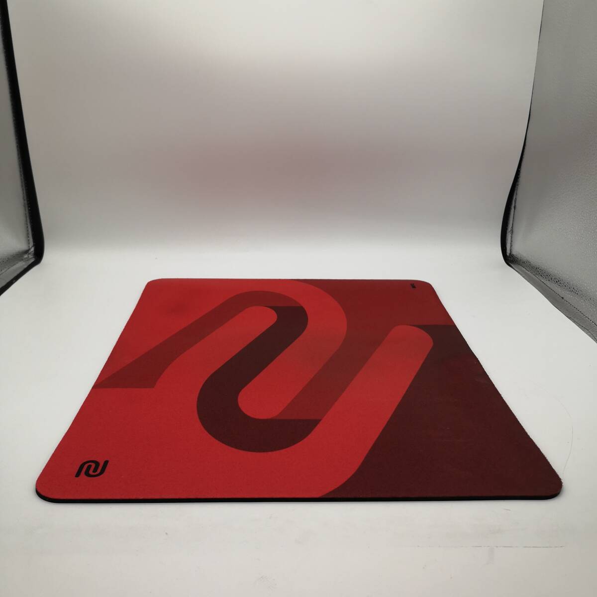 BenQ ゲーミングマウスパッド ZOWIE G-SR-SE（Rouge）布製/クロス/ラバーベース/滑り止め加工/ 202402-F027_画像4