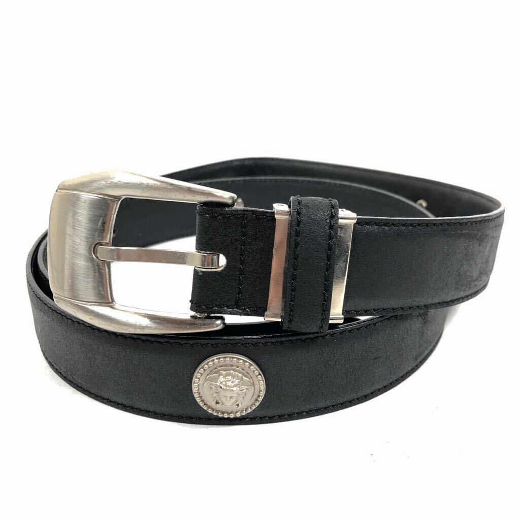 Yahoo!オークション - 【ヴェルサーチェ】本物 GIANNI VERSACE Yahoo!オークション - 【ヴェルサーチェ】本物 GIANNI VERSACE