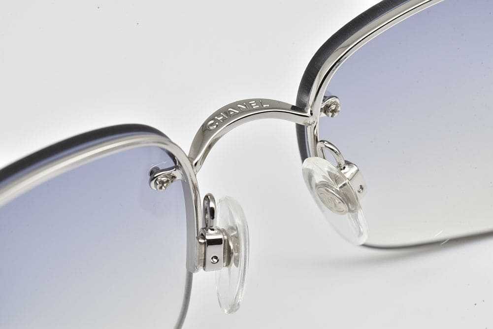  Chanel here Mark sunglasses gla-te-shon silver 4113