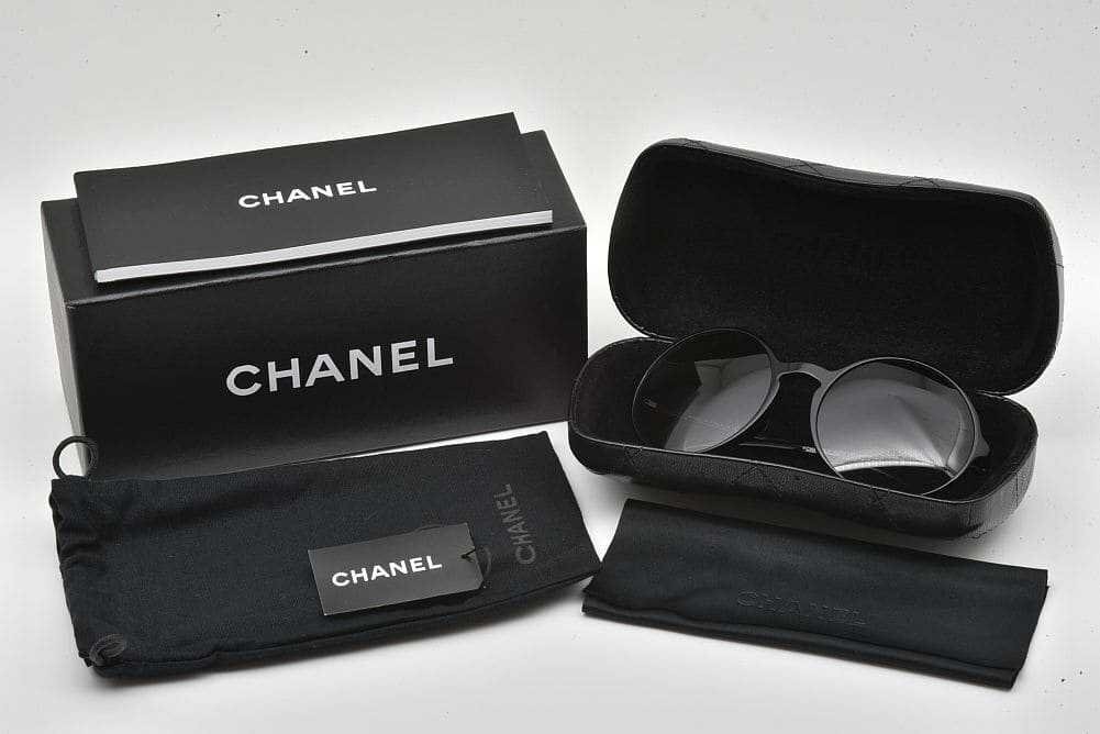  Chanel here Mark round sunglasses black gray gradation 5279-A