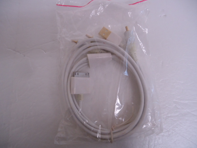 【KCM】amb-651★箱痛み未使用★iphone3G　3GS　4G　USB付　AVケーブル　AVcable2+1　kit_画像4