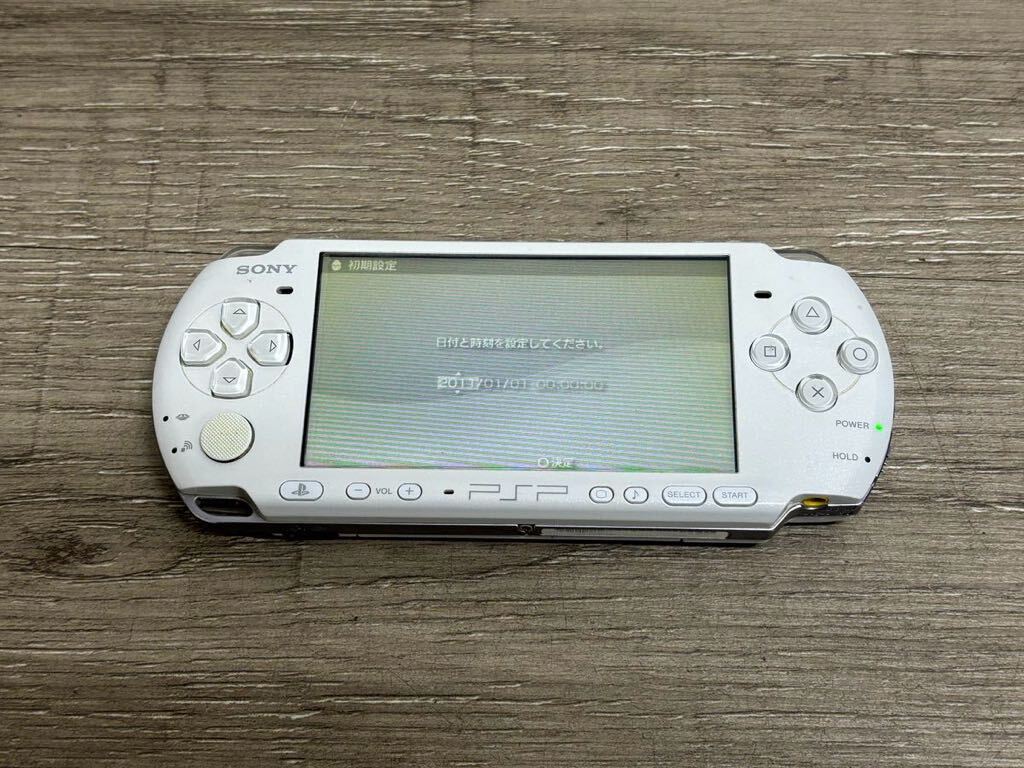 ☆ PSP ☆ プレイステーションポータブル PSP-3000 パールホワイト 動作品 本体のみ Playstation Portable バッテリー欠品 SONY 3820の画像1