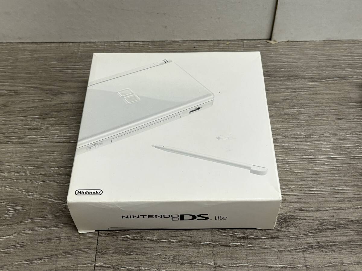 ☆ DSLite ☆ ニンテンドーDS Lite クリスタルホワイト 動作品 本体 タッチペン アダプター 箱 説明書 付属 Nintendo DS GBA 任天堂 0215_画像9