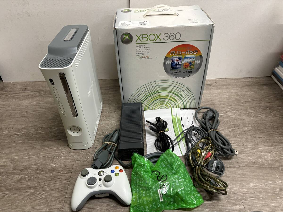 ☆ XBOX360 ☆ Microsoft XBOX 360 4台 まとめ売り 未チェック ジャンク 本体 コントローラー 箱 説明書 付属 一部欠品有 ①の画像4