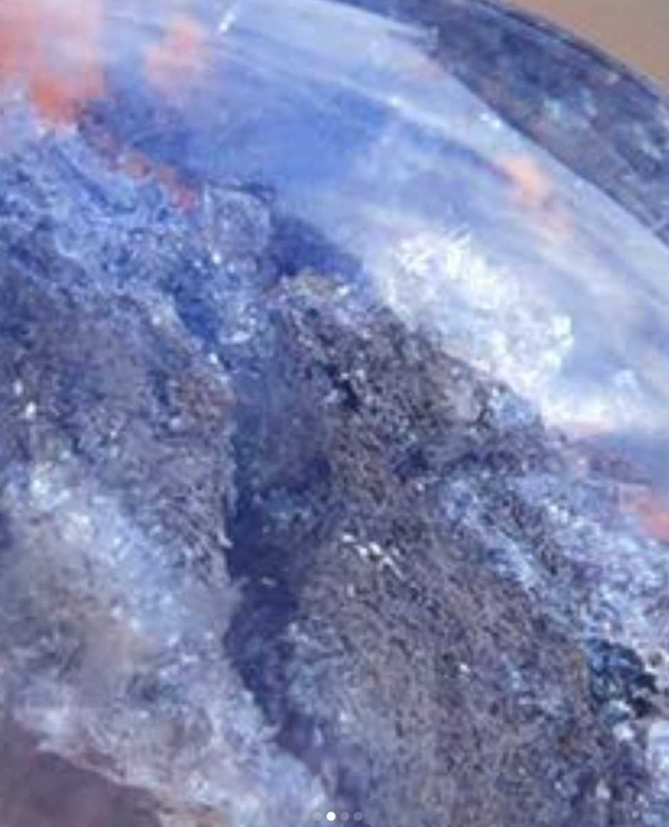 宇宙龍神石　宇宙から落ちてきた石　写真は、イメージ　あなたに合うの配達します