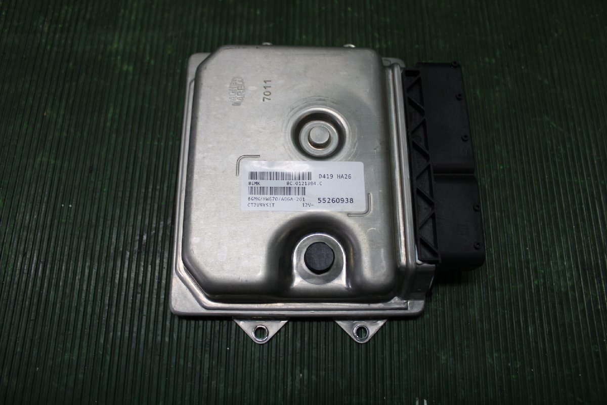 参 ジープ レネゲード ABA-BU14 エンジンコンピューター 55260938 ECU クライスラー フィアット 35159 RA401_画像1