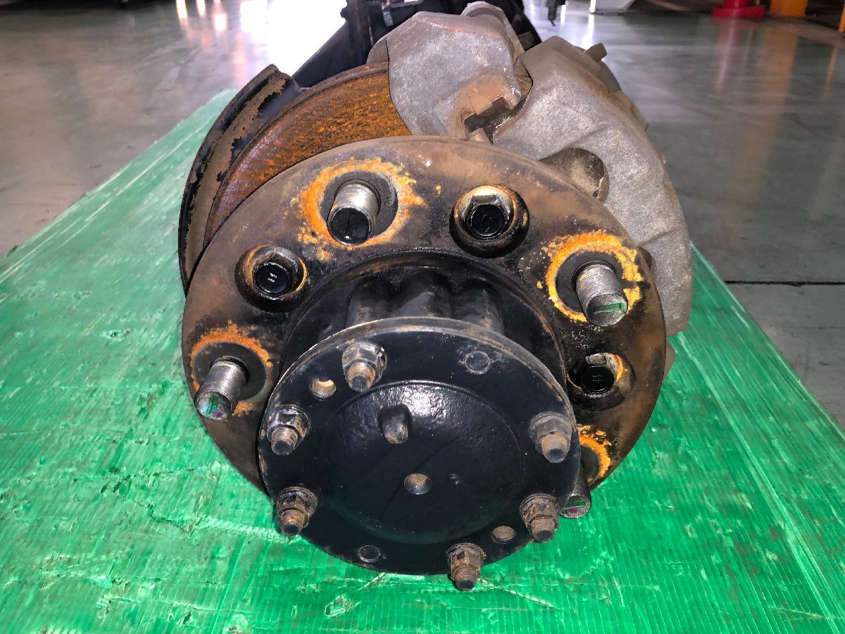 . Hino Dutro XZU308 rear axle differential housing rear caliper AT 5AT N04C-TJ 34768 3H05