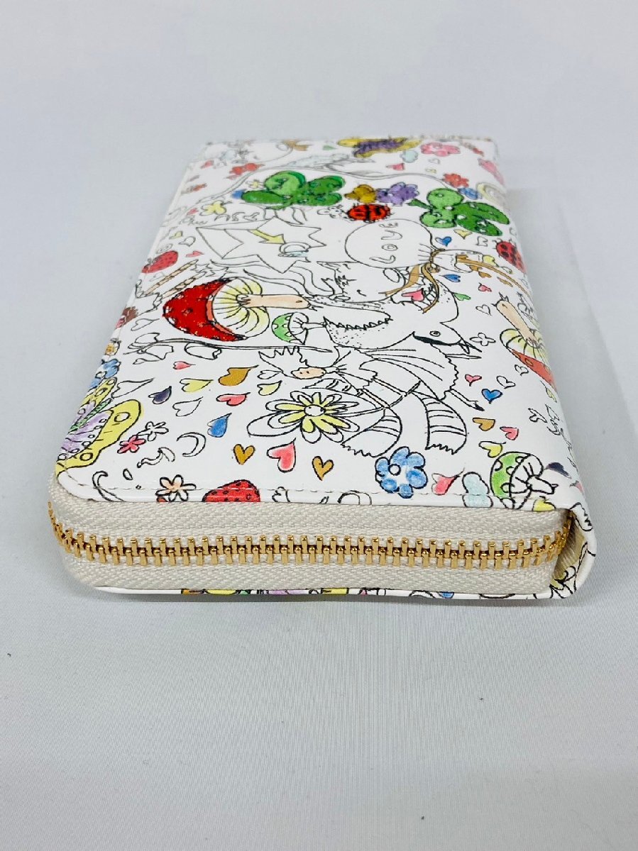 【美品】◎tsumori chisato CARRY ツモリチサト キャリー 羊皮 ラウンド長財布 刺繍 ホワイト財布 ナチュラルラブ 未使用品◎の画像5