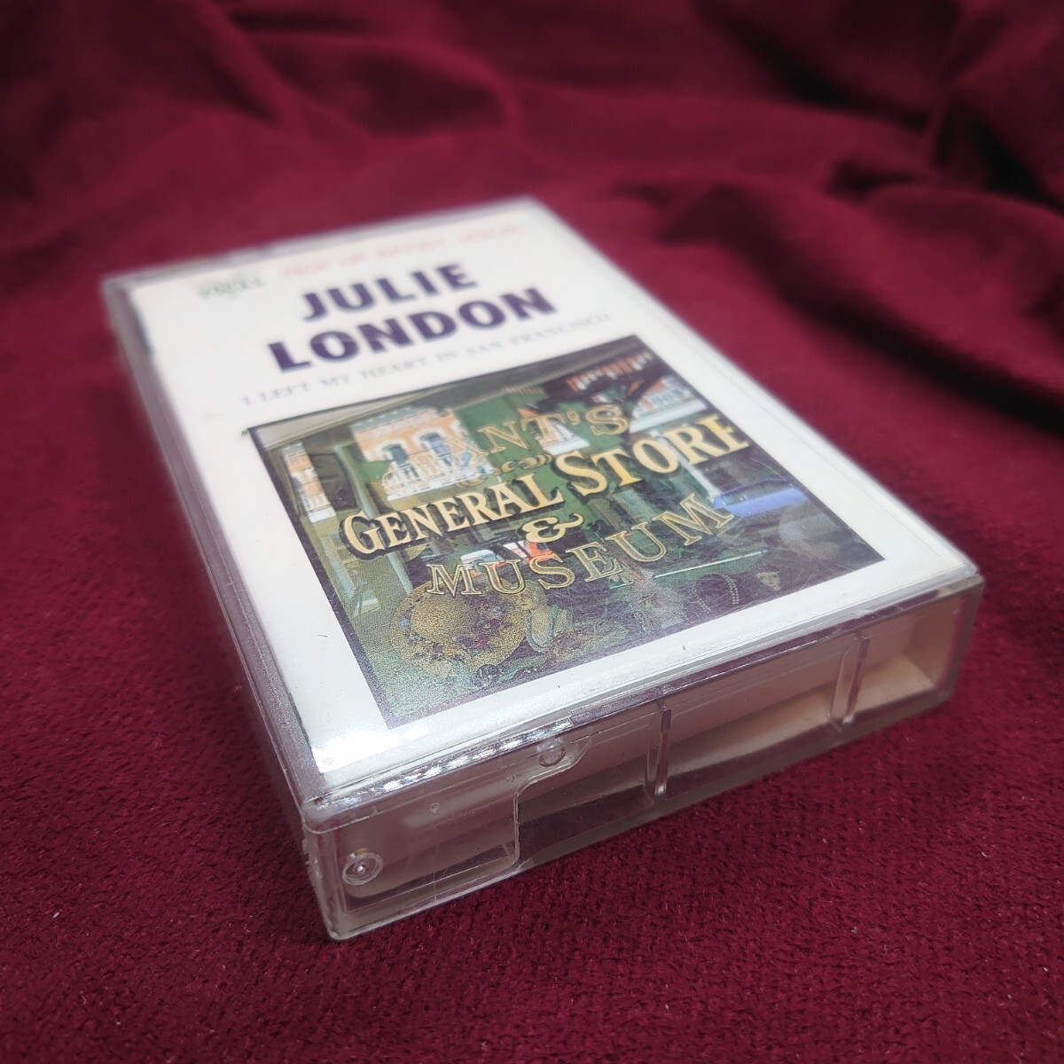 360【カセットテープ】洋楽 ジュリー・ロンドン/JULIE LONDON ベスト12 フライ ミー トゥ ザ ムーン 昭和レトロ ミュージック 女性歌手の画像1
