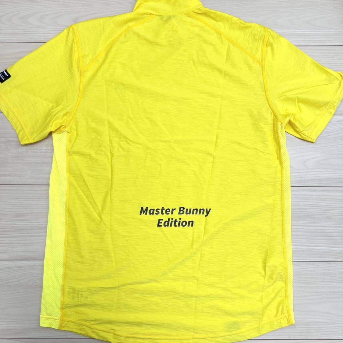 新品正規品 PEARLYGATES マスターバニー 5(L) モックネック 半袖ポロシャツ ゴルフ モックネックシャツ イエロー 黄色_画像3