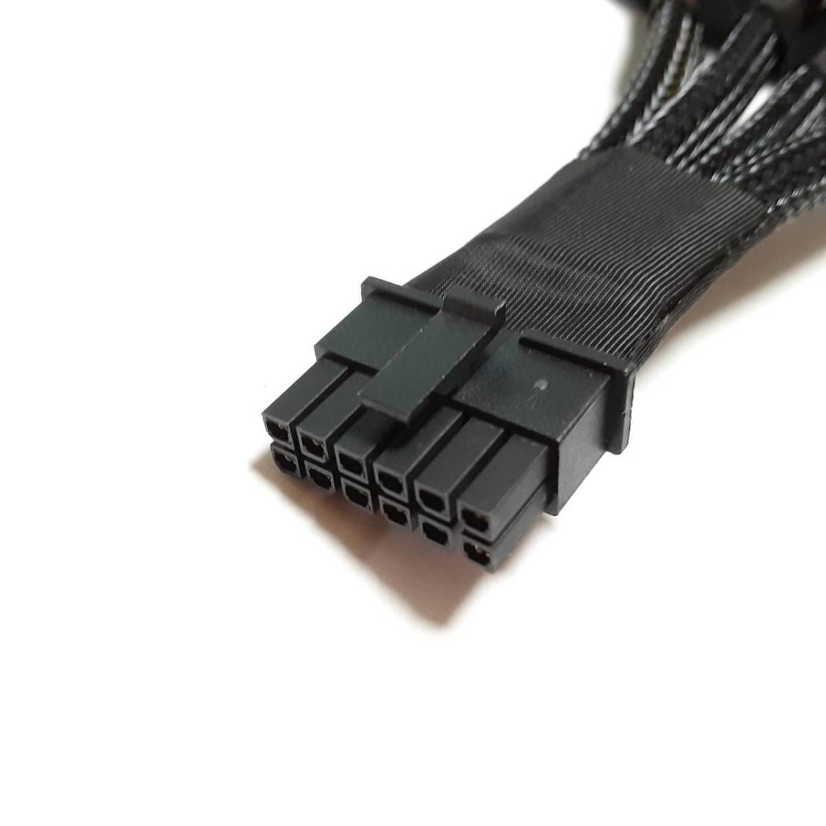 送料無料 PCI-e 5.0 変換ケーブル Series 4×8ピン 12VHPWR 600W to 4x8pin RTX4090 RTX4080 新品 未使用_画像3
