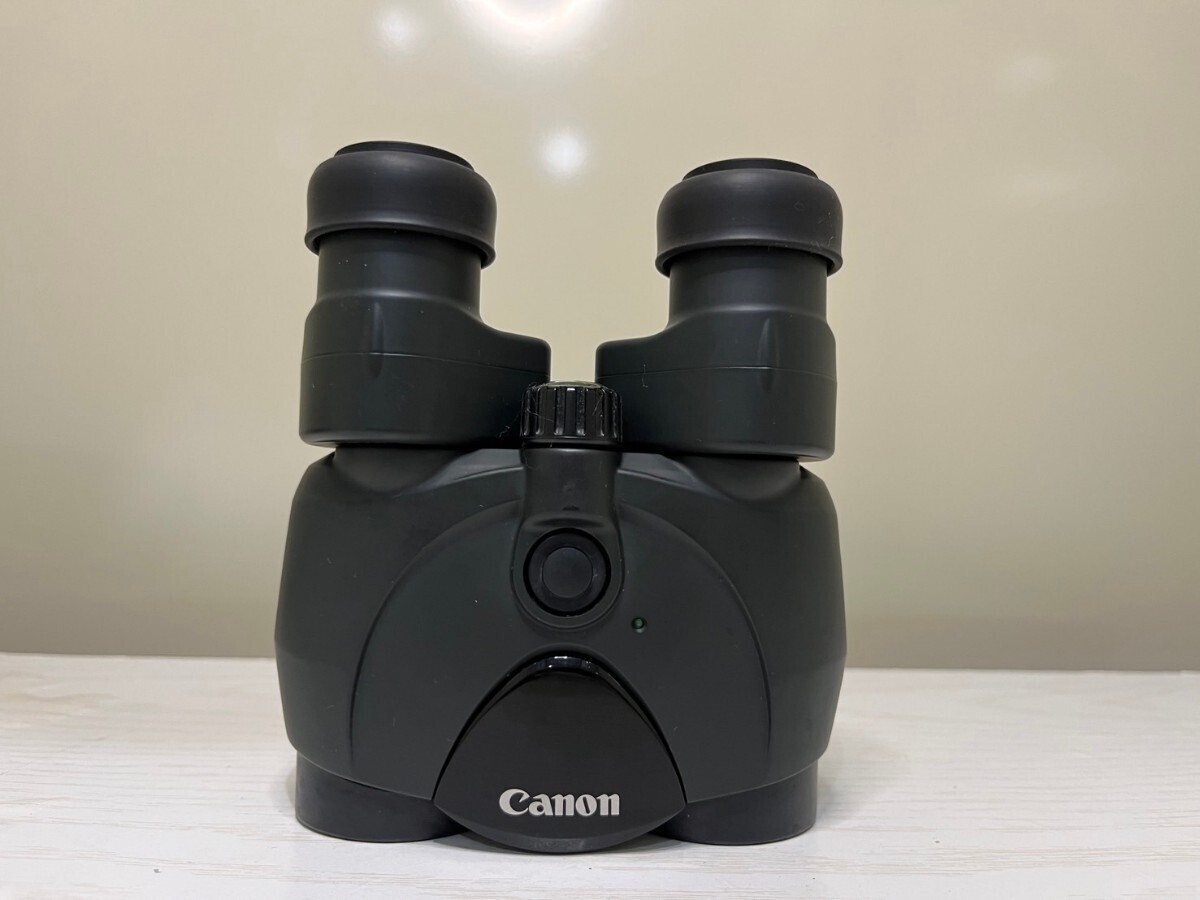 Canon キャノン 10x30 IS 双眼鏡 ケース付き
