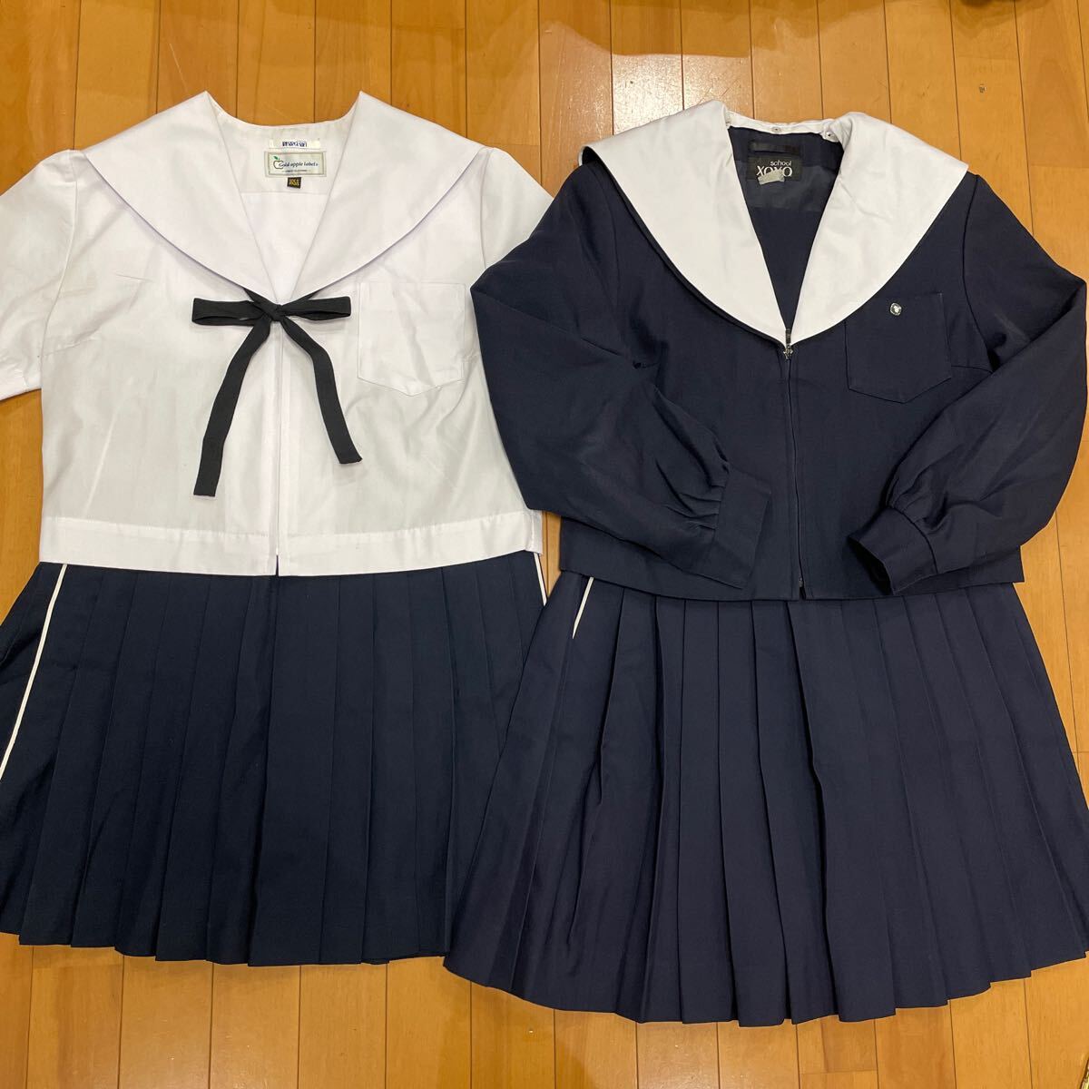 8 8 コスプレ衣装 夏 冬 制服 上下セット 校章付き リボン付き W72.W69 菊里の画像1