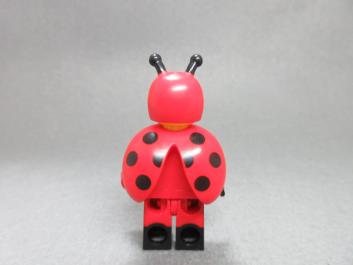 LEGO★28 正規品 着ぐるみ てんとう虫ガール ミニフィグシリーズ21 同梱可能 レゴ minifigures series ミニフィギュア シリーズ 71029の画像2