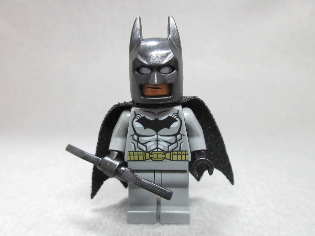 LEGO★M84 正規品 バットマン BATMAN ミニフィグ 同梱可能 レゴ スーパーヒーローズ アベンジャーズ マーベル DC_画像1