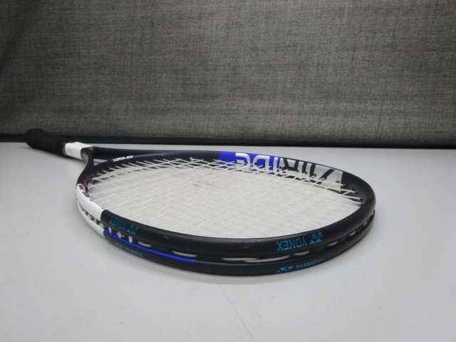 (224) YONEX AiRIDE 軟式テニスラケット 美品！の画像3