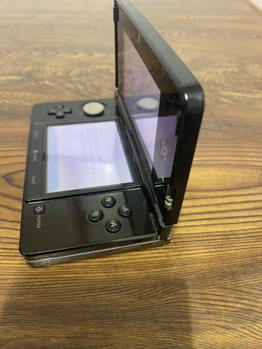 Nintendo 3DS ニンテンドー3DS ケース　カセット付き　初期化済み　動作確認済み_画像5