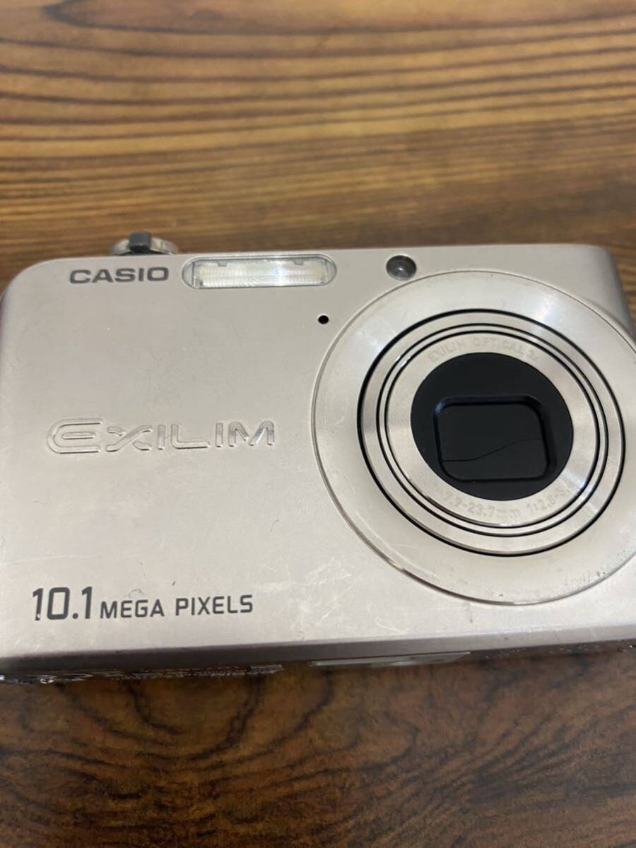 【動作品】 CASIO カシオ EXILIM EX-Z1000 コンパクトデジタルカメラ バッテリー付属　充電器付属_画像7