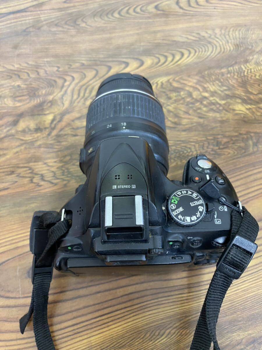 Nikon ニコン D5200 デジタル一眼レフカメラ レンズAF-S NIKKOR 18-55mm DX セット 動作確認済みの画像2