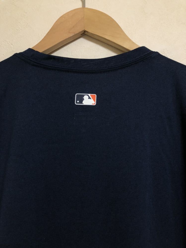 【美品】 NIKE MLB TIGERS ナイキ メジャーリーグ ベースボール デトロイト タイガース ドライTシャツ ウェア サイズM 半袖 紺_画像4