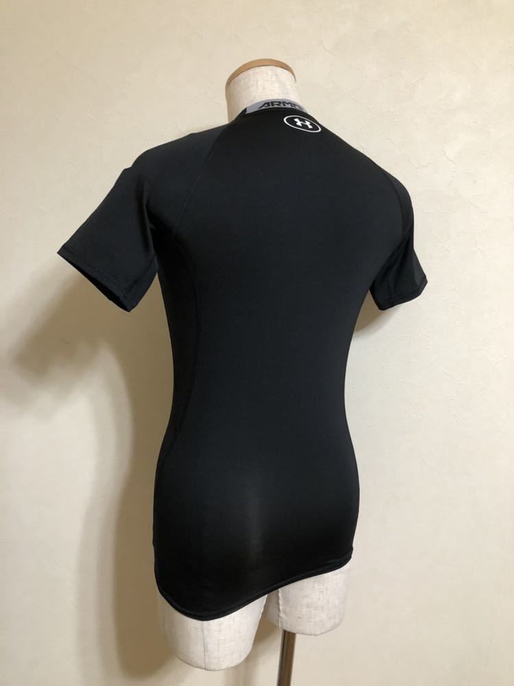 【美品】 UNDER ARMOUR UA HG COMPRESSION アンダーアーマー ヒートギア コンプレッション トップス サイズMD 半袖 ブラック MCM8495 黒_画像10