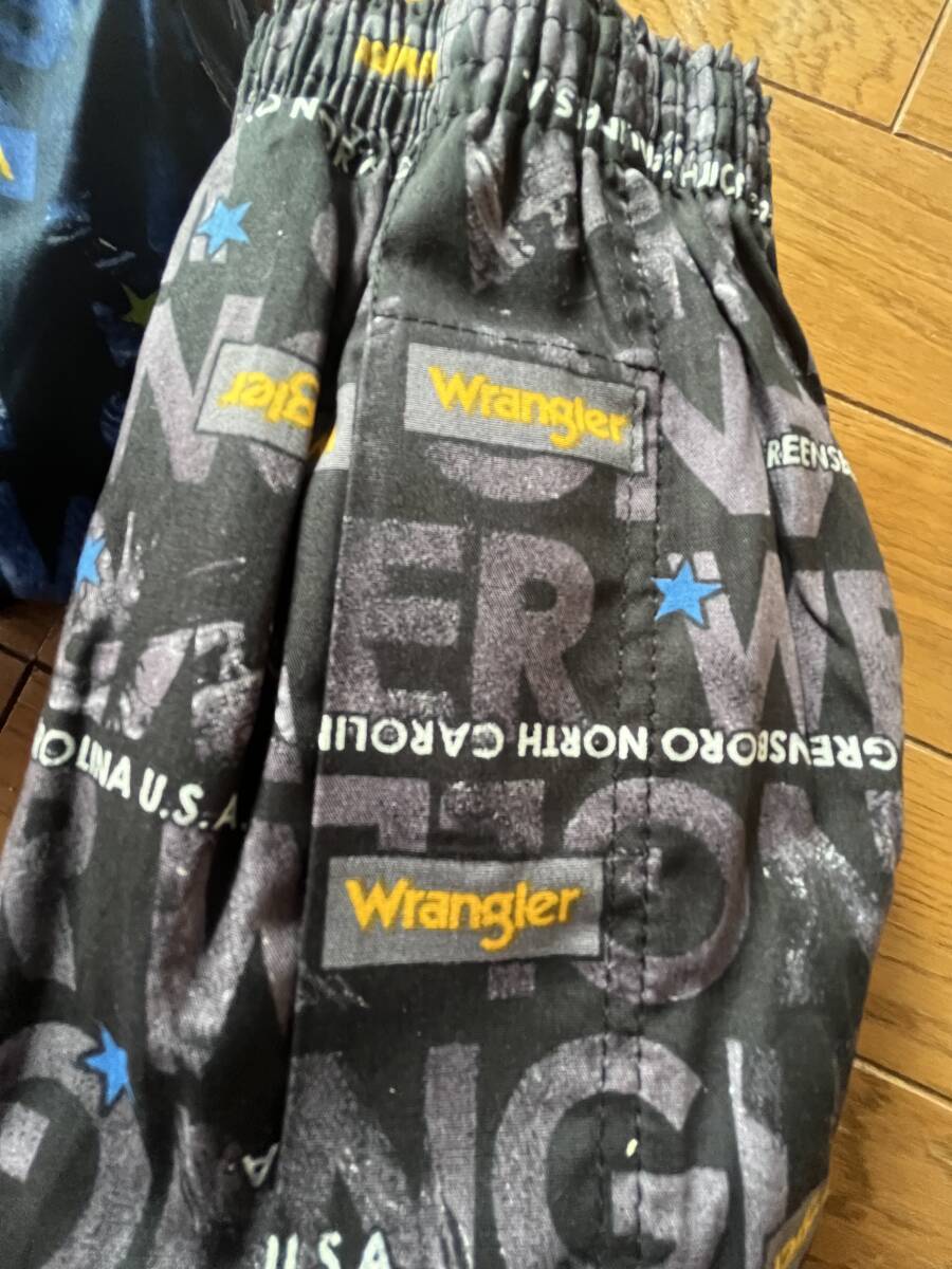 Lサイズ！２枚セット！高貴紳士的！ブランド品！Wrangler！渋い！カッコいい！前開きあり！ボタン付き！トランクス！_画像2