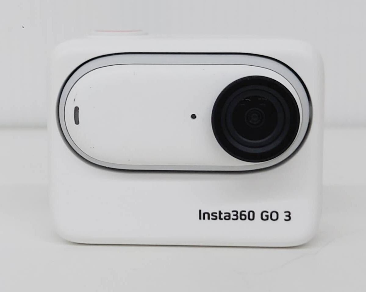 insta360 go 3 128GB アクションカメラ 三脚付自撮り棒、クイックリリースマウント、スクリーンプロテクターセット_画像5