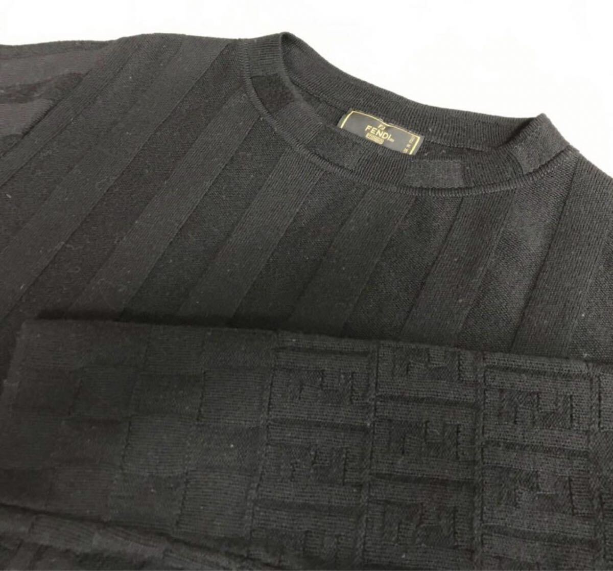 美品　定価約15万円　フェンディ　FENDI セーター　メンズ　ブラック_画像3