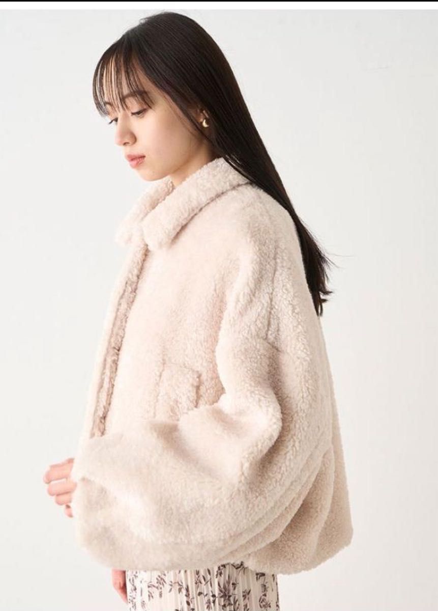 スナイデル SNIDEL 23秋冬 Sustainableボアショートコート スナイデル SNIDEL 23秋冬 Sustainableボアショートコート