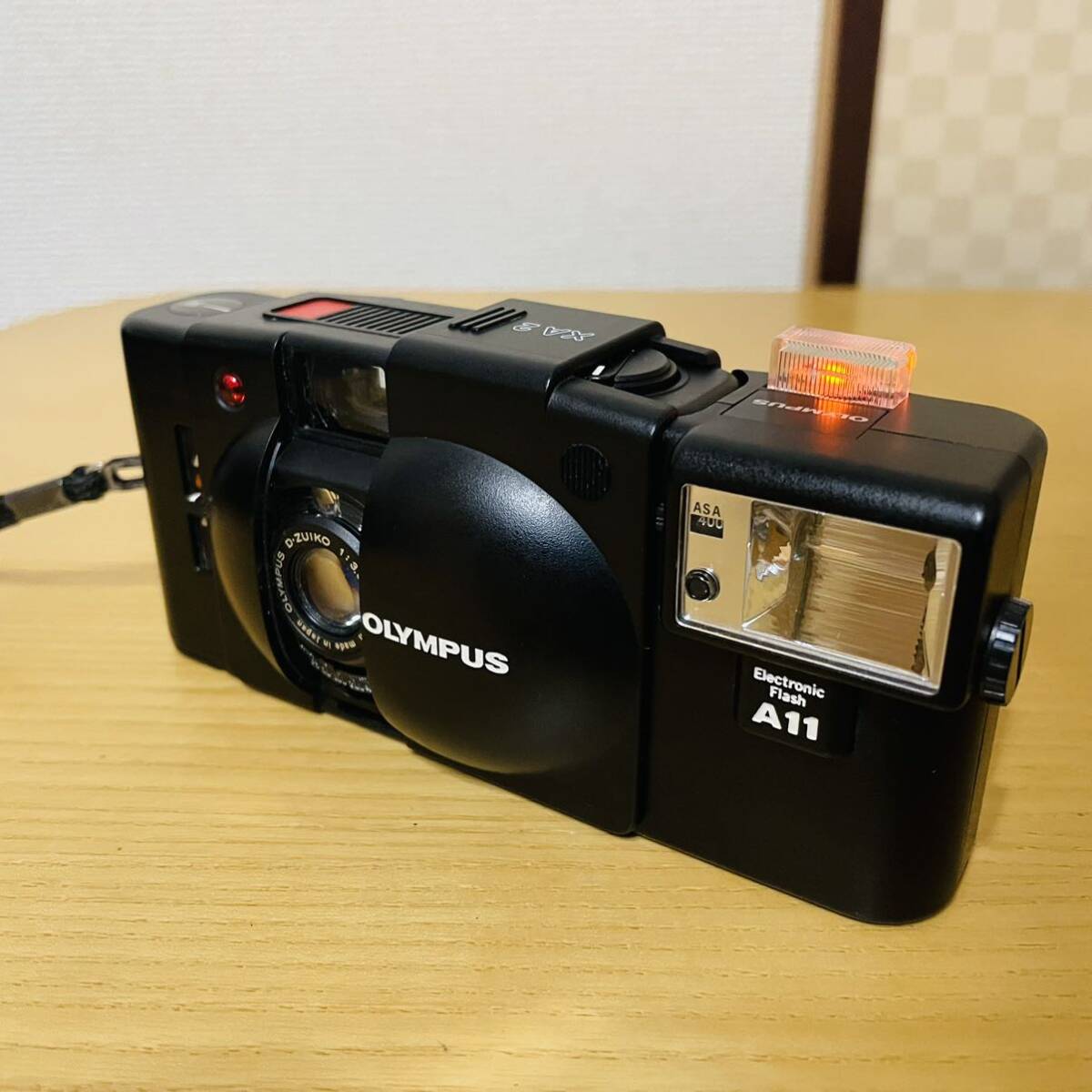 OLYMPUS オリンパス XA2 コンパクトフィルムカメラ A11 DZUIKO 35mm f:3.5 ストロボセットの画像3