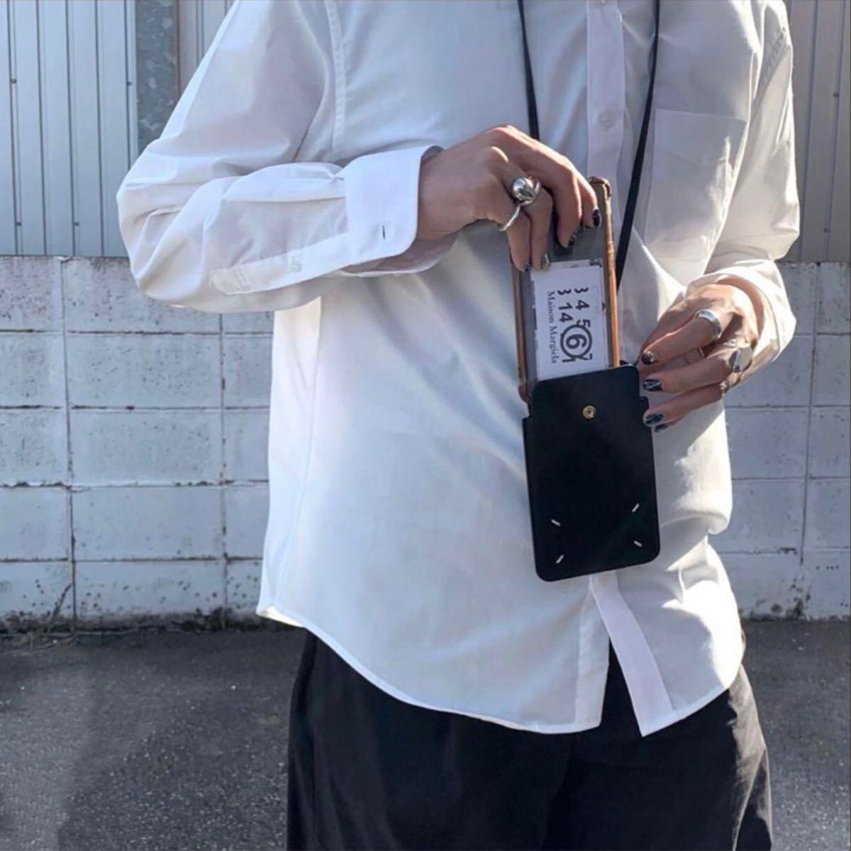 メゾンマルジェラ フォンポーチ スマホケース|Yahoo!フリマ(旧 メゾンマルジェラ フォンポーチ スマホケース|Yahoo!フリマ(旧