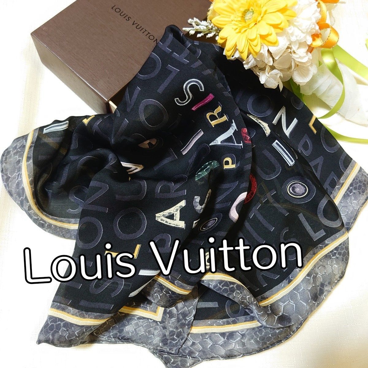 ■美品■Louis Vuittonヴィトン■ブラック×マルチカラー×アルファベット■シフォンシルクスカーフ■バンダナ