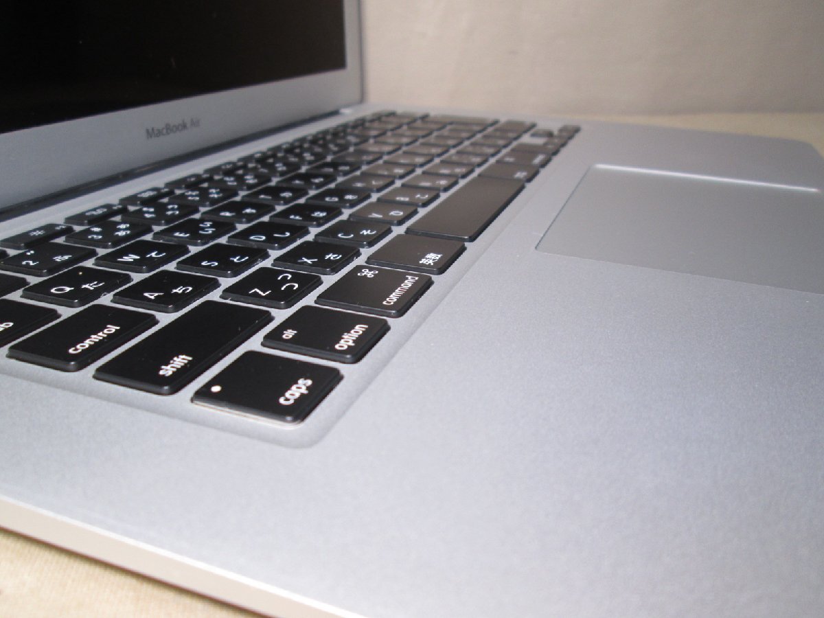 Apple MacBook Air A1466  EMC：3178 ジャンク 送料無料 1円～ [89074]の画像3