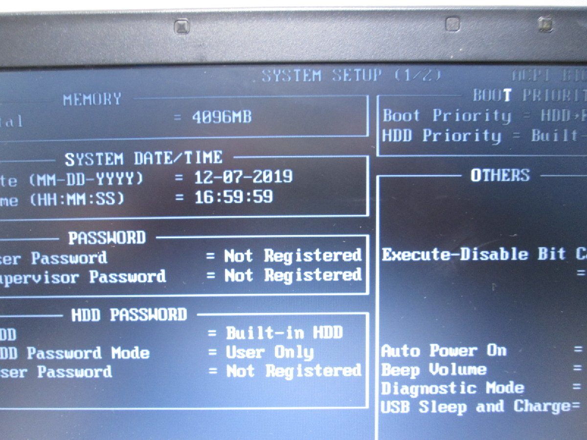 東芝 dynabook SS TL130E/2W【Celeron 743 1.3GHz】 【Windows7世代のPC】 2980円均一 電源投入可 ジャンク 送料無料 [89160]の画像2
