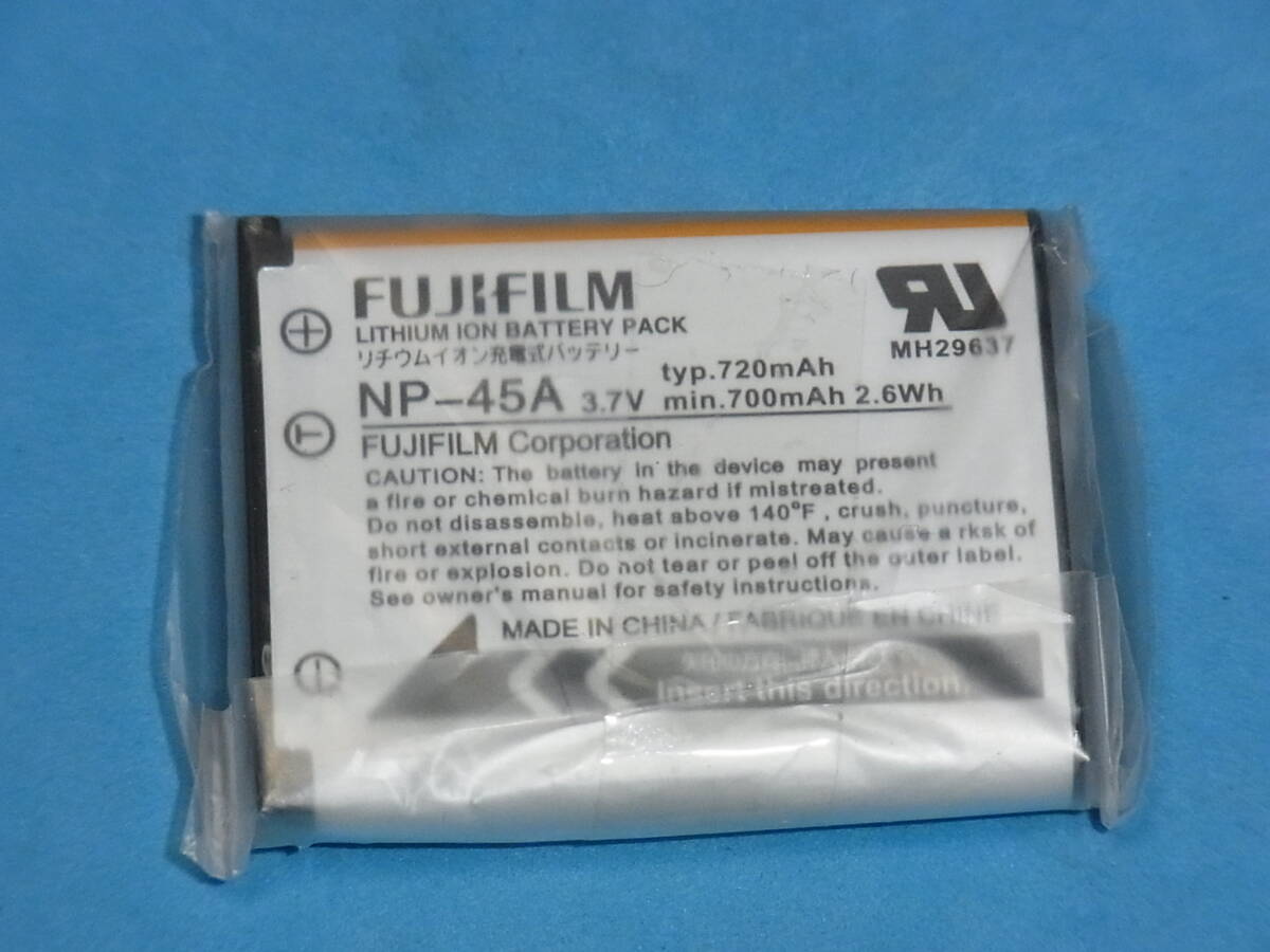FUJI FILM 未使用品 純正バッテリー NP-45A １個 ケース入り 管理667の画像1