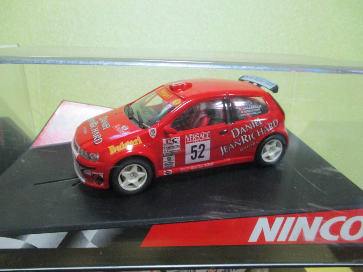 NINCO FIAT PUNTO 4台セット　_画像3