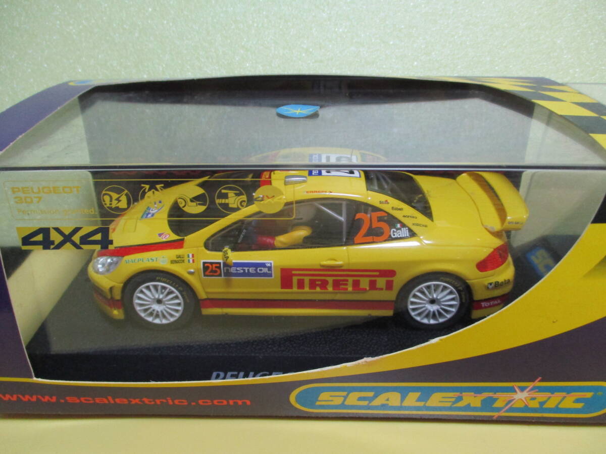 SCALEXTRIC 製　PEUGEOT 307 WRC / RENAULT MEGANE / 2台セット_画像2