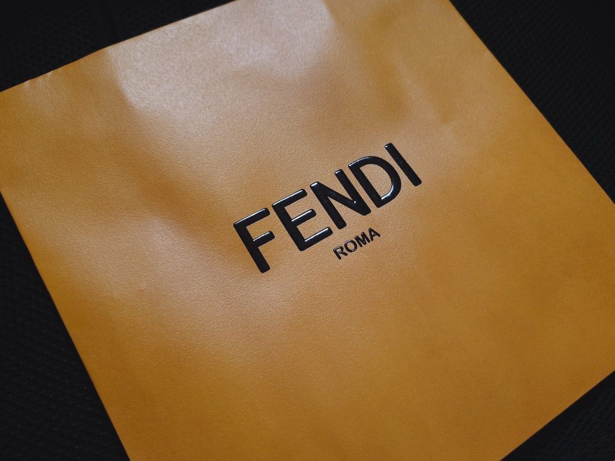 新品 FENDI フェンディ FFダイヤモンド コンチネンタル財布 長財布 長財布 レザー