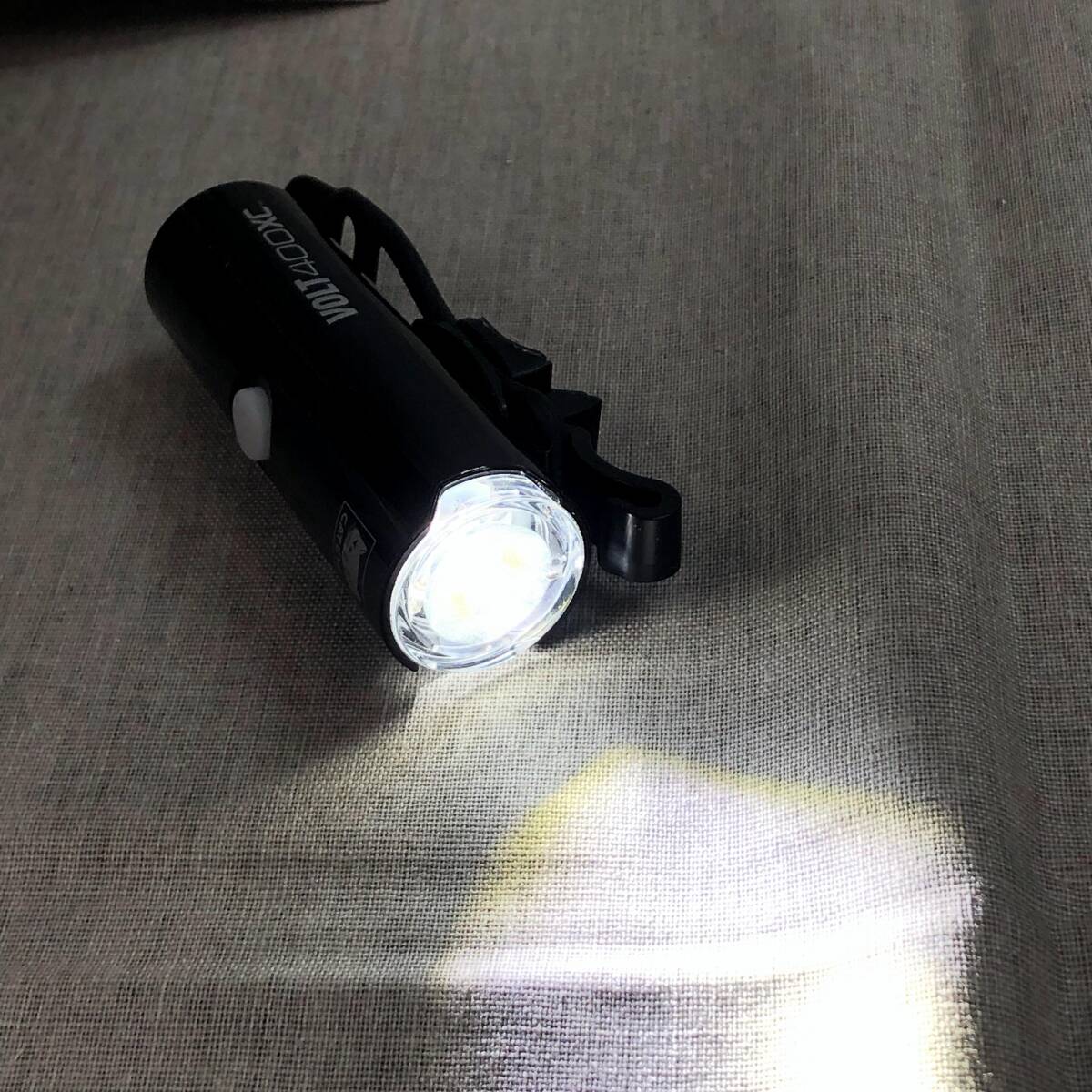 キャットアイ(CAT EYE) LEDヘッドライト VOLT400XC USB充電 ブラック HL-EL070RC 自転車の画像7