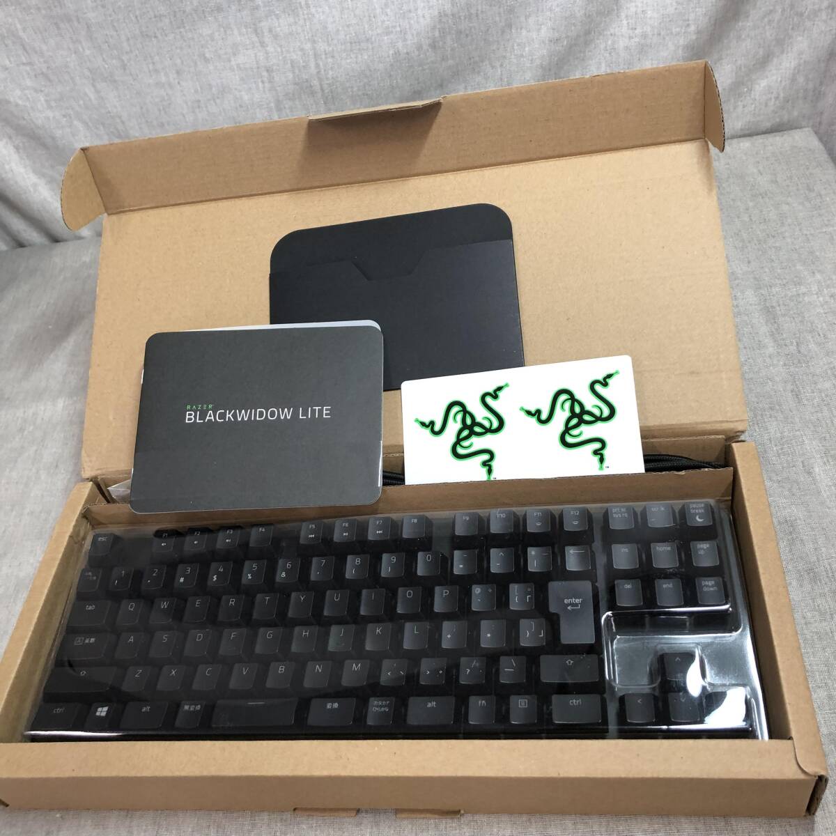 Razer BlackWidow Lite メカニカルキーボード 静音 オレンジ軸 テンキーレス RZ03-02640700-R3J1_画像2